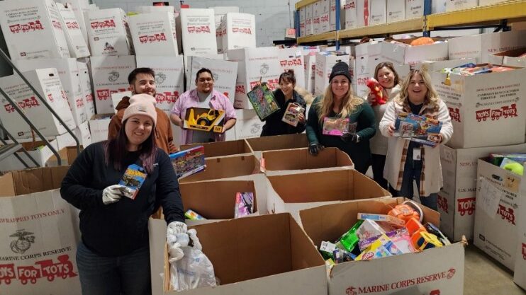 LG Energy Solution Michigan Employees Volunteer with Toys for Tots