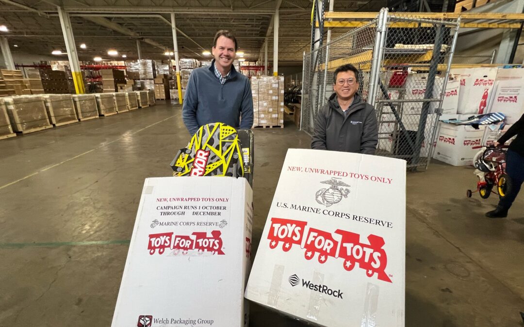 LG Energy Solution Michigan Team Volunteers at Toys for Tots