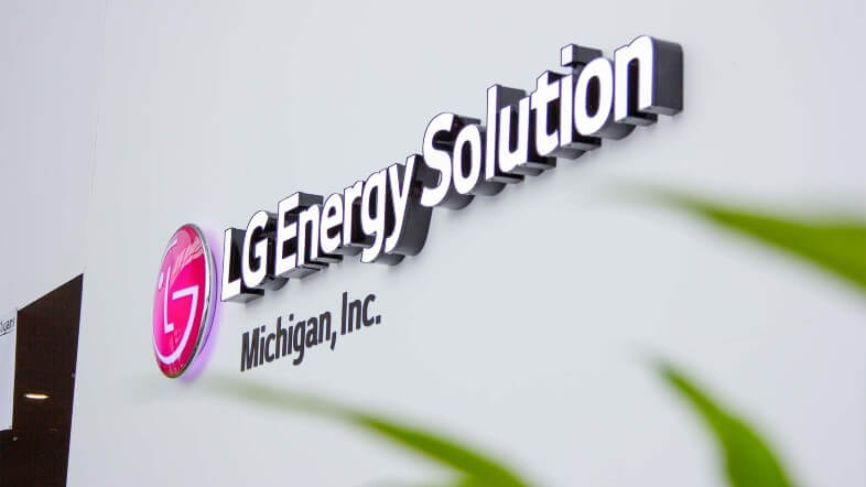 LG Energy Solution MI Sign